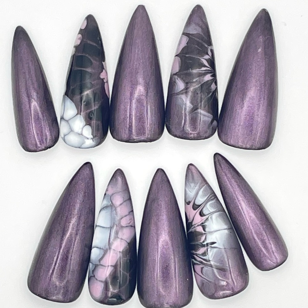 Snake Charmer | Smokey Plum Chrome Press-On Nails — Luxe Serpentcore Set - Picture 2 of 4